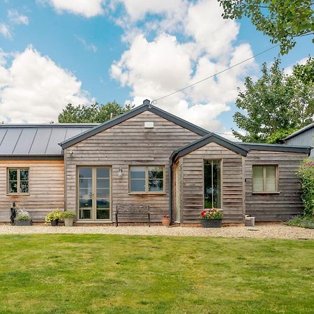 2 Bed In Winchcombe 57828 Villa Bagian luar foto