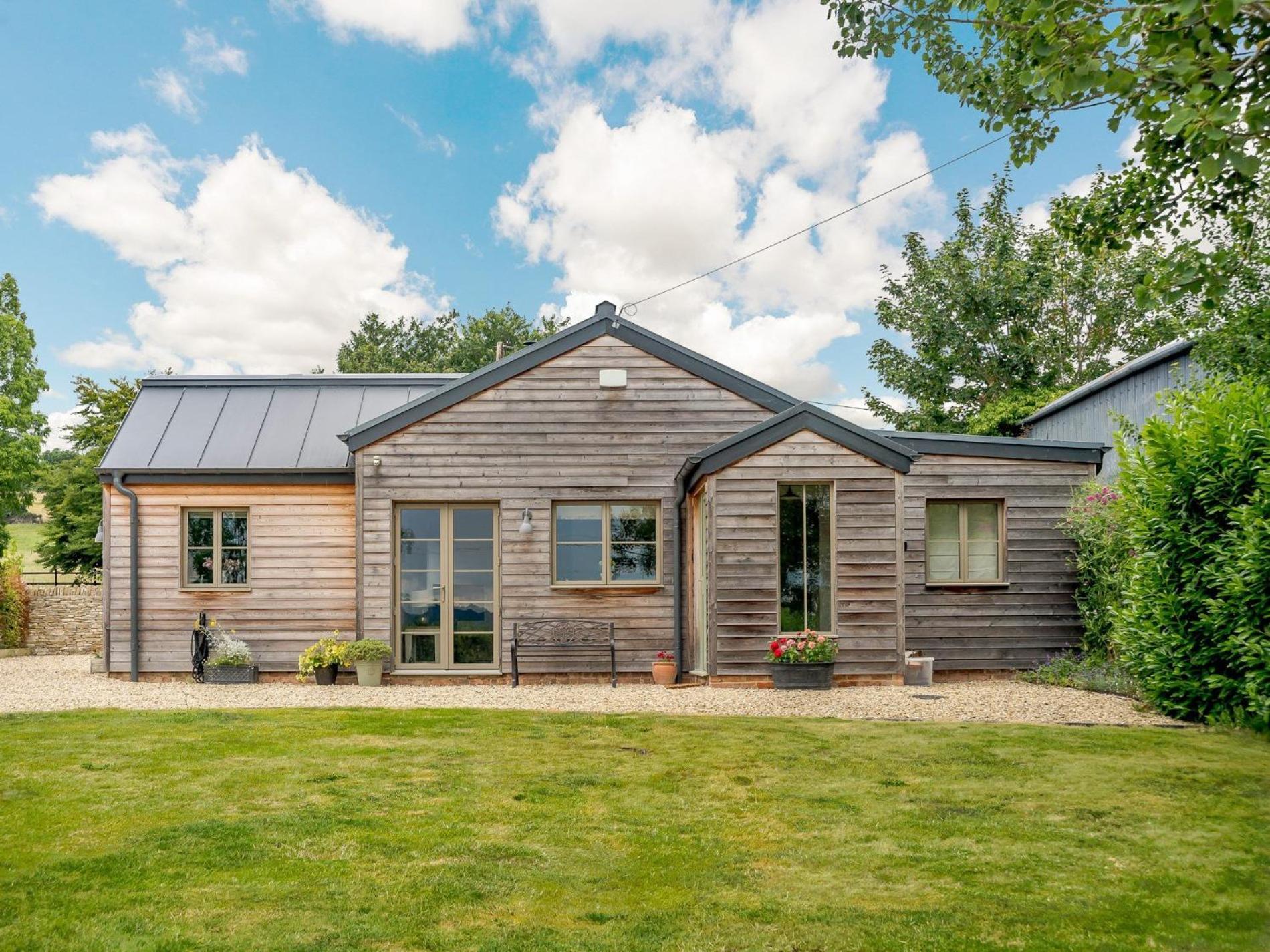 2 Bed In Winchcombe 57828 Villa Bagian luar foto